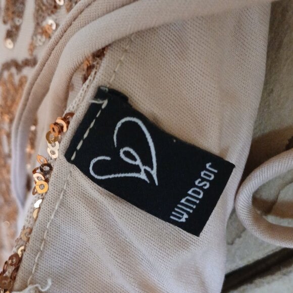 Sequin Sweetheart Neck Mermaid Prom/HOCO/Party Gown from Windsor Size - Picture 8 of 15